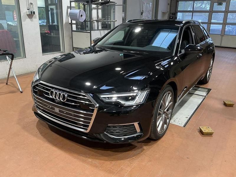 Gebraucht Audi A6 Design 299 PS (219 kW) 2022 Mythosschwarz Kombi