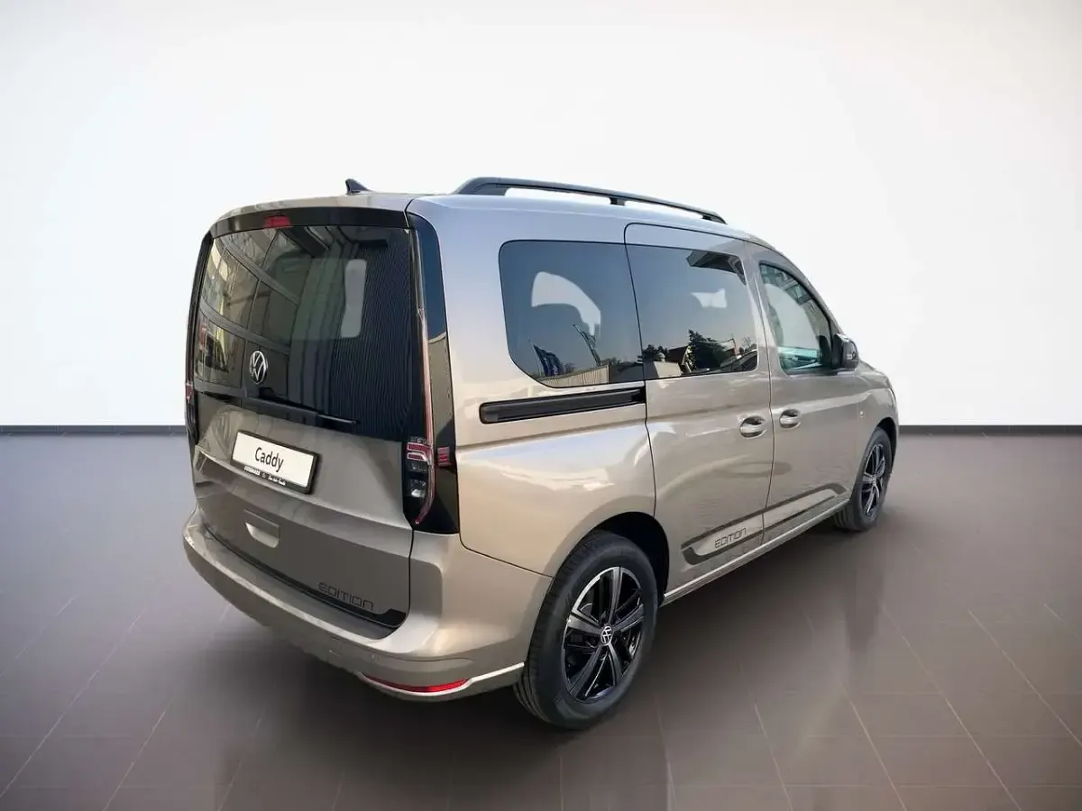 Nowe VW Caddy Edition 122 KM (89 kW) 2025 Beżowy Minivan