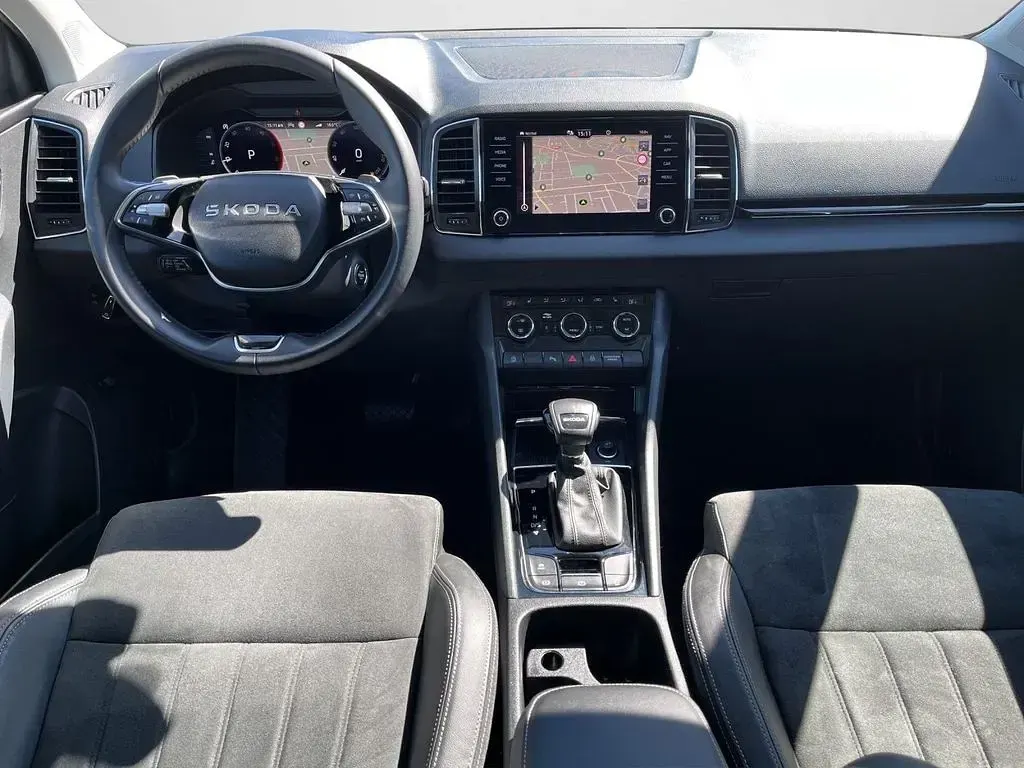 Gebraucht Skoda Karoq Tour 150 PS (110 kW) 2025 Stahlgrau SUV