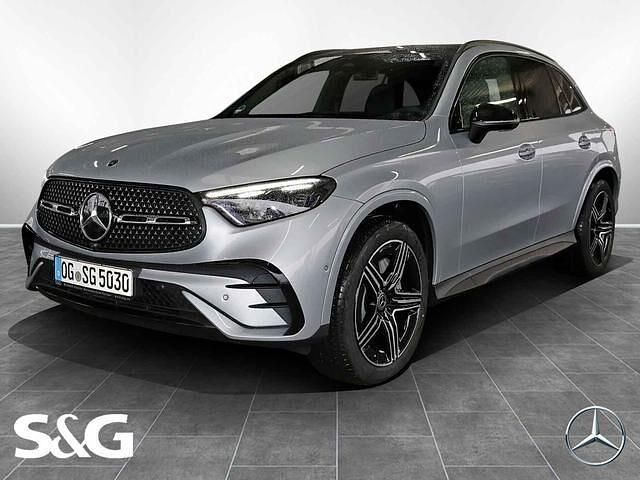 Metalliclack hightechsilber Gebraucht 2025 Mercedes GLC300 Night SUV | 63.878 € (Teuer) - Bild 1/4
