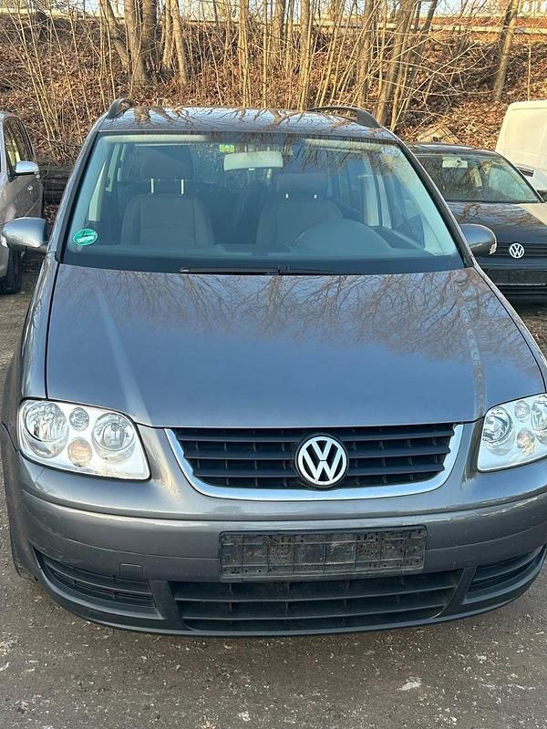 Gebraucht VW Touran 115 PS (84 kW) 2005 Grau Van / Kleinbus