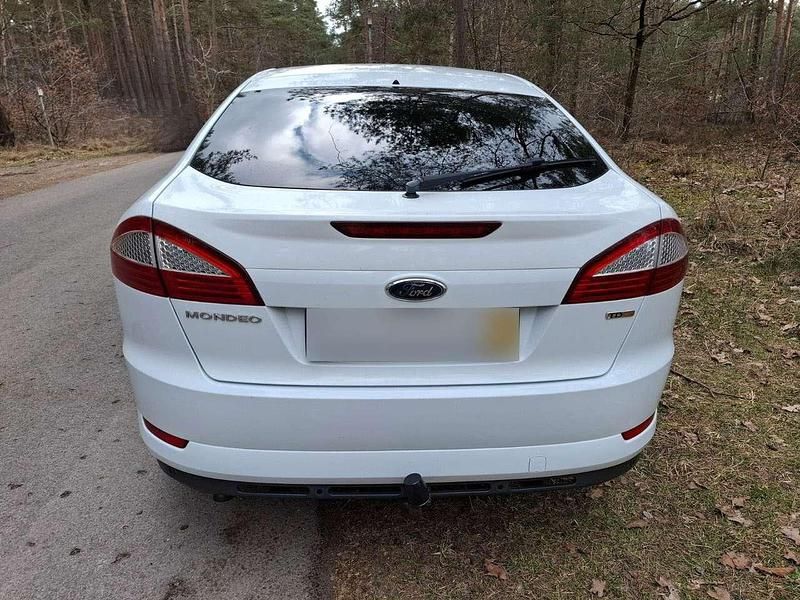 Gebraucht Ford Mondeo Titanium X 140 PS (102 kW) 2008 Weiß Limousine