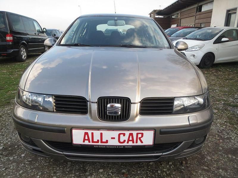 Gebraucht Seat Leon Sport 131 PS (96 kW) 2004 Gold Kleinwagen