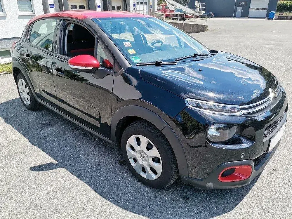 Gebraucht Citroën C3 Shine 82 PS (60 kW) 2017 Schwarz Limousine