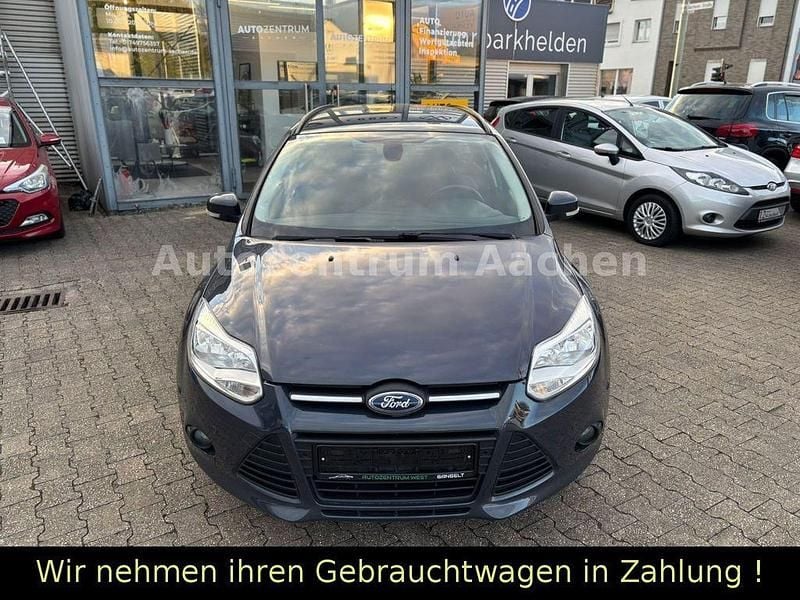Usata Ford Focus 116 CV (85 kW) 2014 Nero Berlina