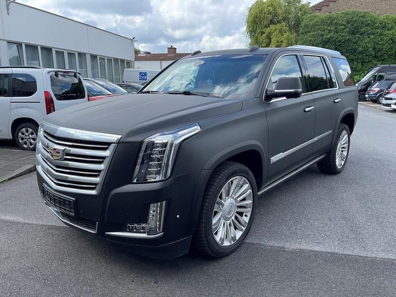 Gebraucht Cadillac Escalade 426 PS (313 kW) 2017 Weiss SUV