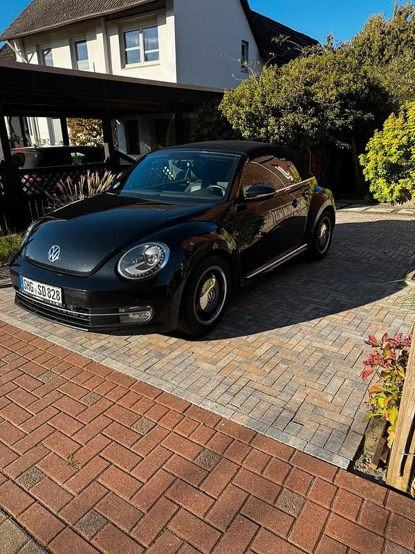 Schwarz Gebraucht 2014 VW Beetle Cabrio | 10.999 € (Guter Preis) - Bild 1/4