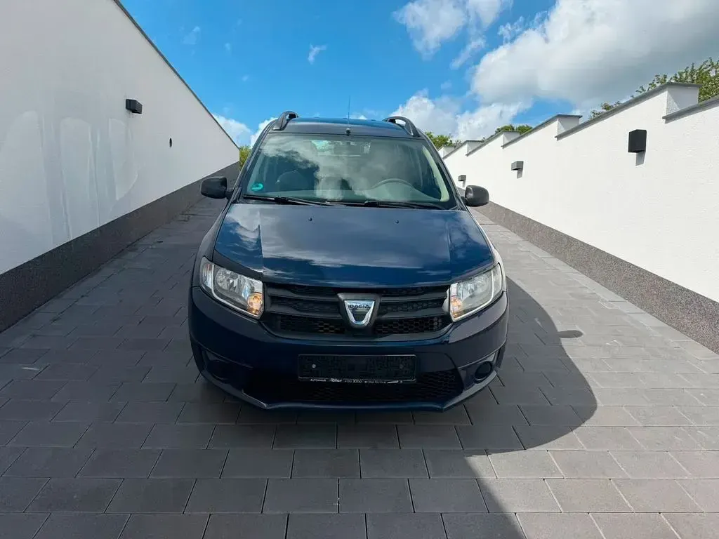 Gebraucht Dacia Logan MCV Ambiance 75 PS (55 kW) 2015 Blau Limousine