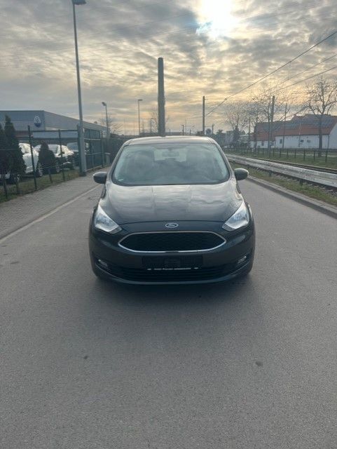 Grau Gebraucht 2017 Ford C-MAX Trend Van / Kleinbus | 11.900 € (Fairer Preis) - Bild 1/4