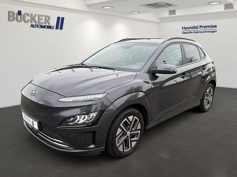 Dark knight Gebraucht 2021 Hyundai Kona Trend SUV | 18.990 € (Etwas zu teuer) - Bild 1/4