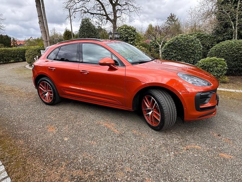 Gebraucht Porsche Macan 265 PS (194 kW) 2023 Orange SUV