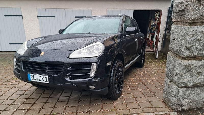Schwarz Gebraucht 2008 Porsche Cayenne SUV | 10.999 € (Fairer Preis) - Bild 1/4