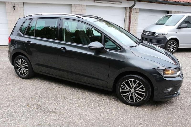 Gebraucht VW Golf VII Allstar 110 PS (80 kW) 2016 Grün Kombi