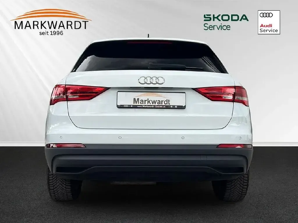 Gebraucht Audi Q3 Basis 150 PS (110 kW) 2020 Weiß SUV