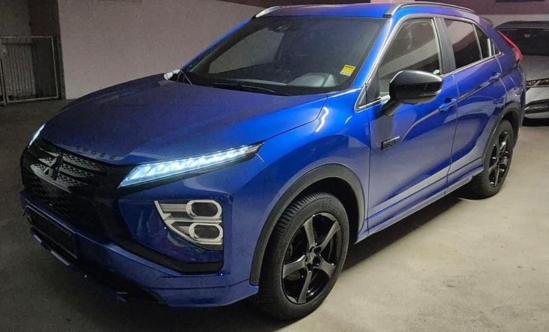 Gebraucht Mitsubishi Eclipse Cross 188 PS (138 kW) 2022 Blau SUV