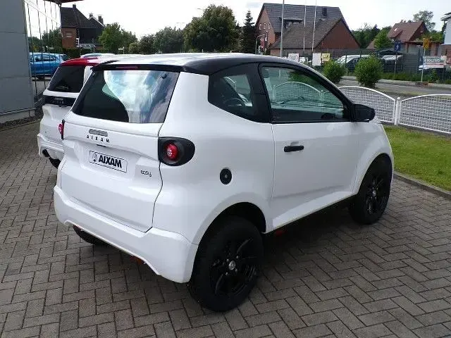 Neu Aixam Minauto Chic 2026 Weiß Kleinwagen