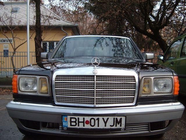 Gebraucht Mercedes 300 170 PS (125 kW) 1983 Schwarz Limousine