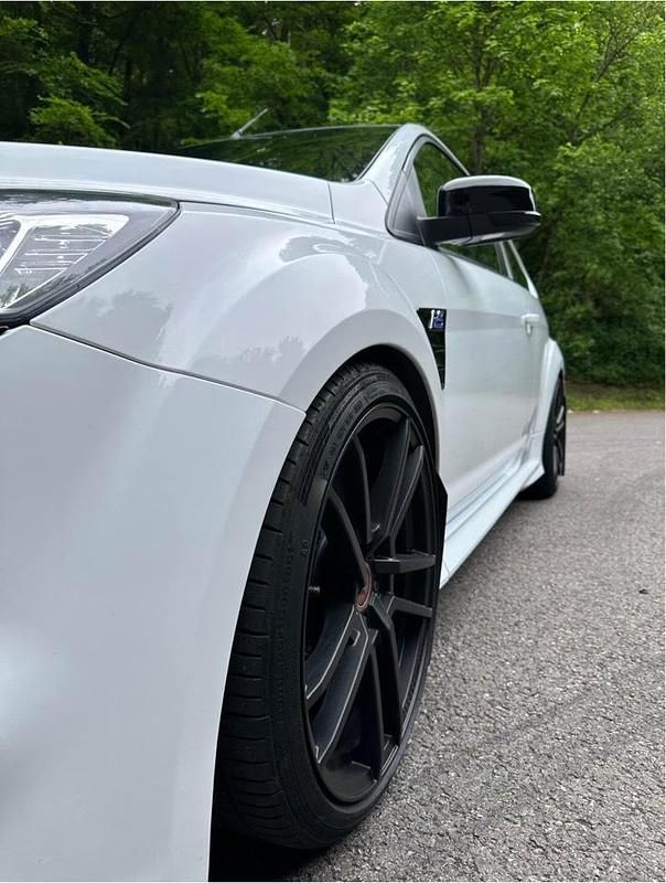 Gebraucht Ford Focus RS 2009 Weiß