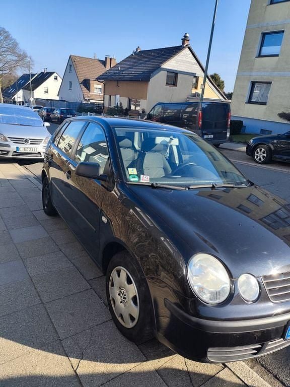 Gebraucht VW Polo Basis 75 PS (55 kW) 2005 Schwarz Kleinwagen