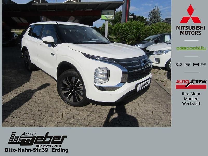 Weiß Neu 2025 Mitsubishi Outlander P-HEV Basis SUV | 43.990 € (Superpreis) - Bild 1/4
