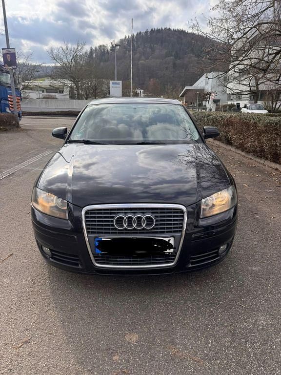 Gebraucht Audi A3 Ambiente 105 PS (77 kW) 2004 Schwarz Kleinwagen