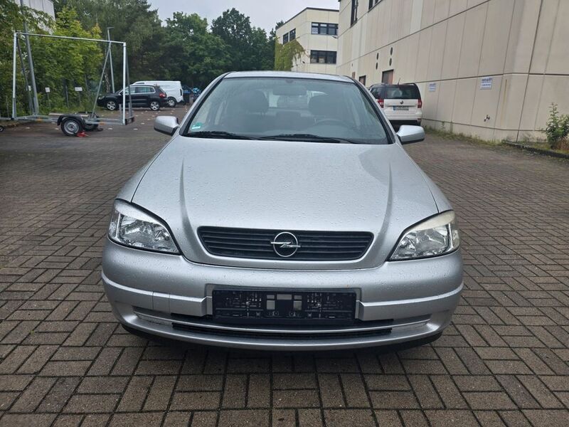 Silber Gebraucht 2000 Opel Astra Elegance Limousine | 2.999 € (Fairer Preis) - Bild 1/4