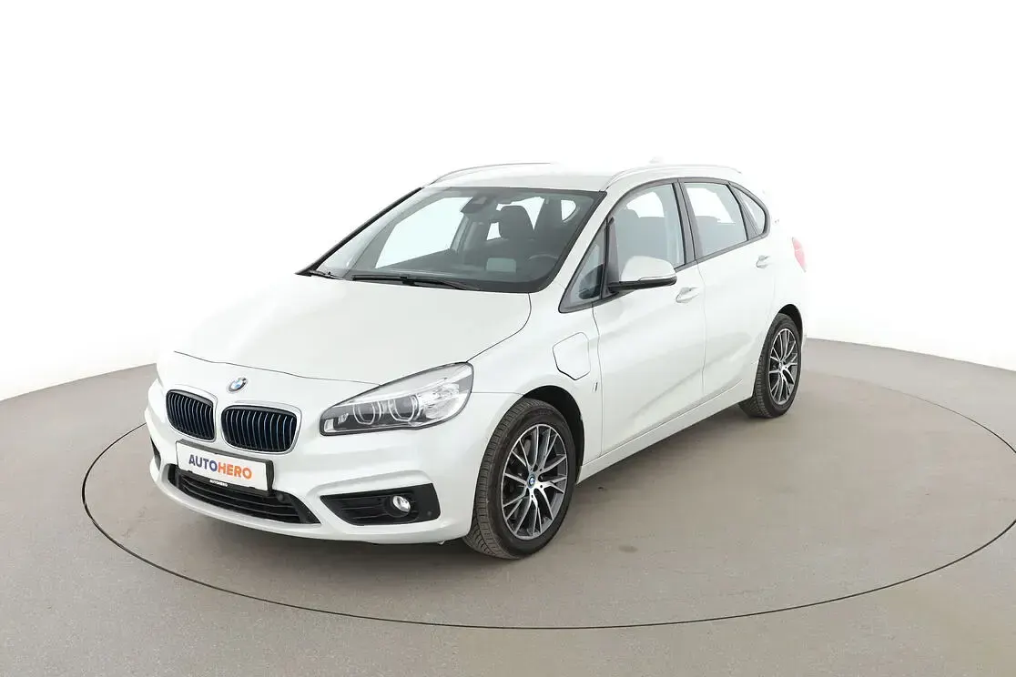 Gebraucht BMW 225 Active Tourer Advantage 224 PS (164 kW) 2017 Van / Kleinbus