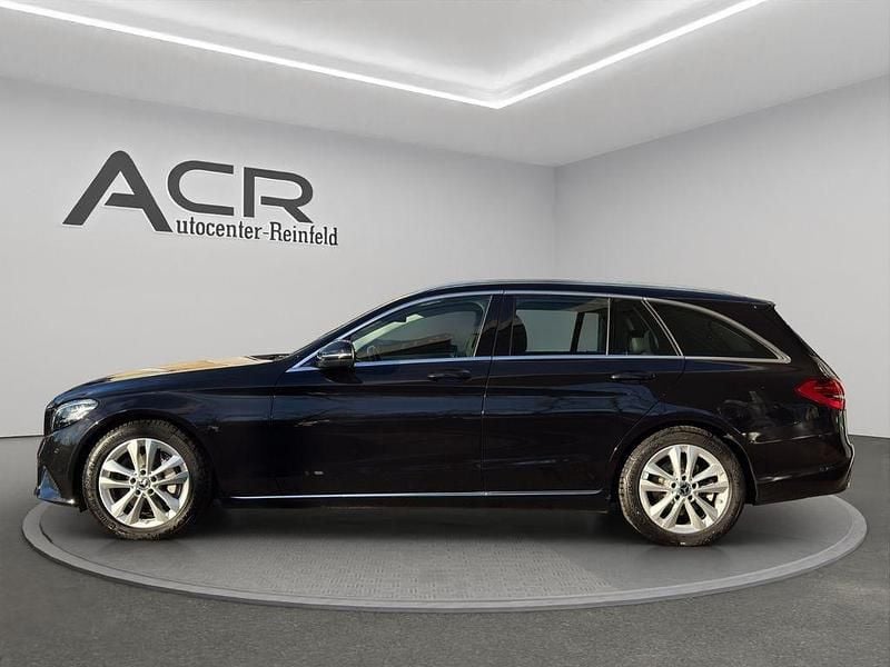Gebraucht Mercedes C300 245 PS (180 kW) 2019 Schwarz Limousine