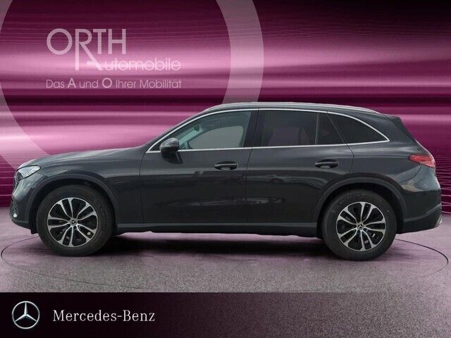 Gebraucht Mercedes GLC200 204 PS (150 kW) 2023 Metalliclack graphitgrau SUV