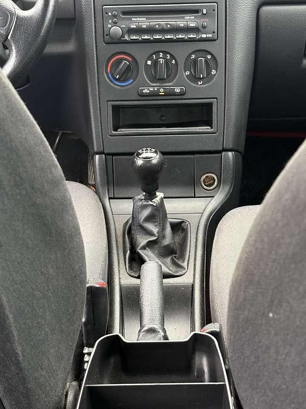 Gebraucht Opel Astra Elegance 101 PS (74 kW) 2001 Limousine