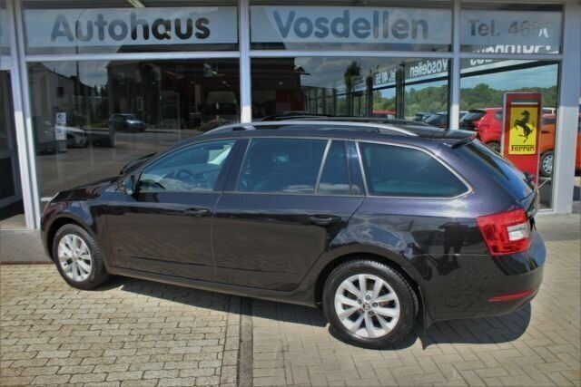 Second-hand Skoda Octavia Style 180 CP (132 kW) 2018 Negru Break