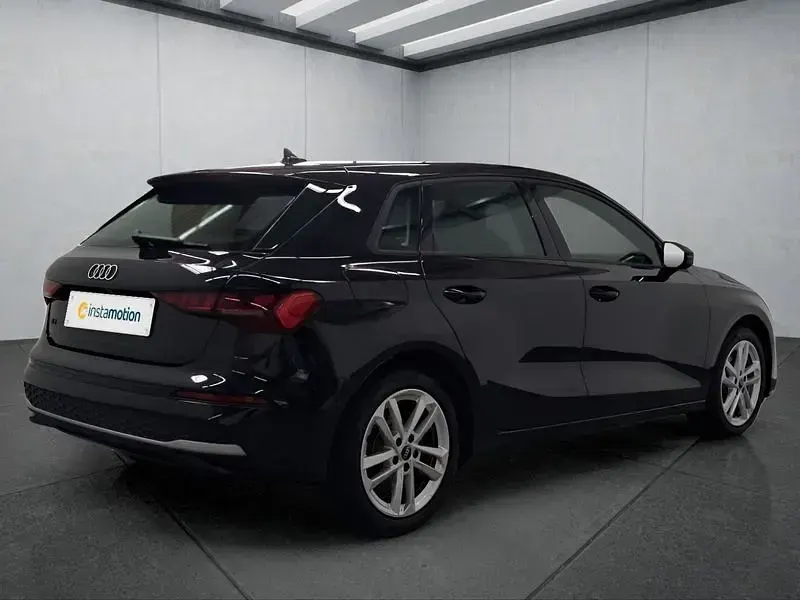 Gebraucht Audi A3 Sportback 150 PS (110 kW) 2025 Schwarz Kleinwagen