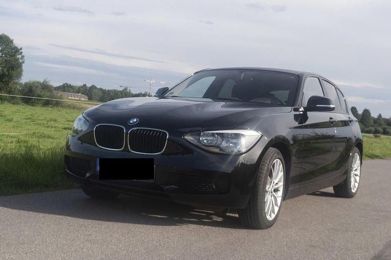 Schwarz Gebraucht 2014 BMW 116 Advantage Kleinwagen | 10.200 € (Fairer Preis) - Bild 1/4