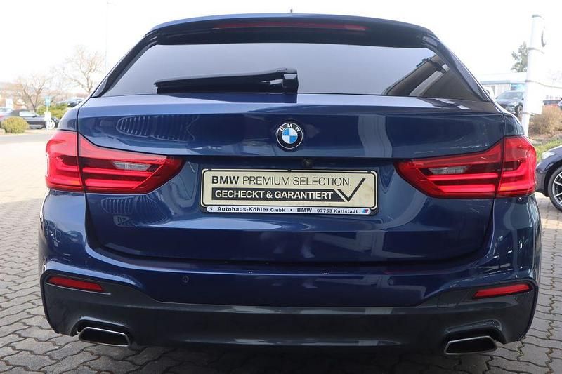 Gebraucht BMW 540 Sport Line 320 PS (235 kW) 2020 Blau Kombi