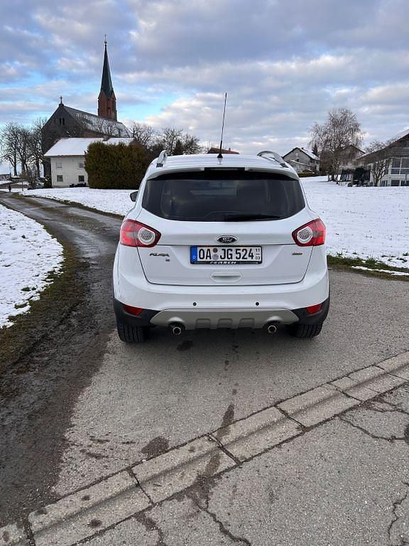 Gebraucht Ford Kuga Trend 140 PS (102 kW) 2011 Weiß SUV
