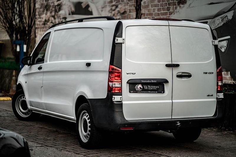 Gebraucht Mercedes Vito 190 PS (139 kW) 2021 Weiß Van
