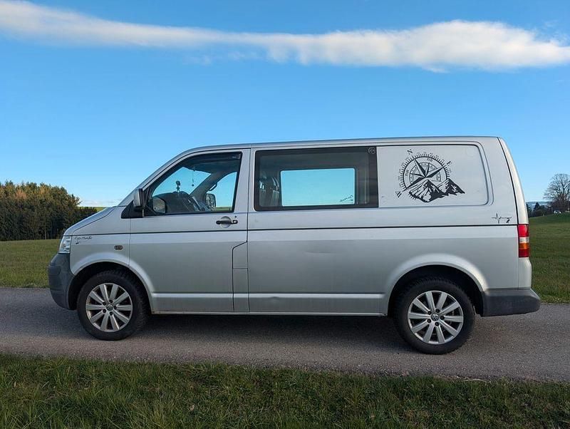 Gebraucht VW Transporter 174 PS (127 kW) 2004 Silber Van