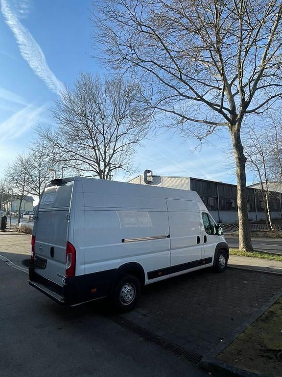 Gebraucht Opel Movano 140 PS (102 kW) 2023 Schwarz Van