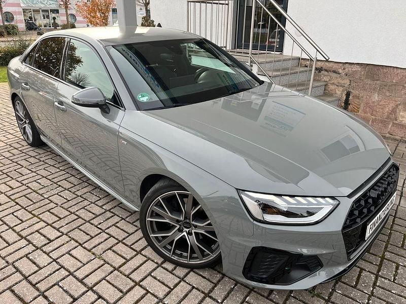 Gebraucht Audi A4 Ambiente 150 PS (110 kW) 2020 Grau Limousine
