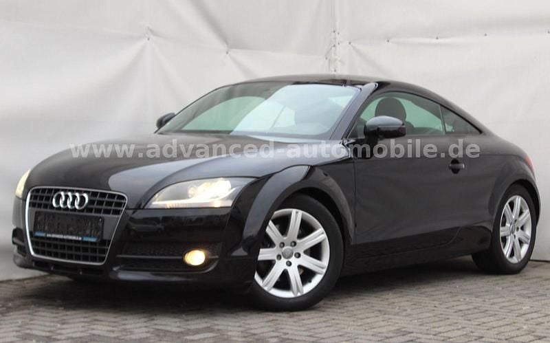 Second-hand Audi TT Advanced 160 CP (117 kW) 2008 Negru Coupe