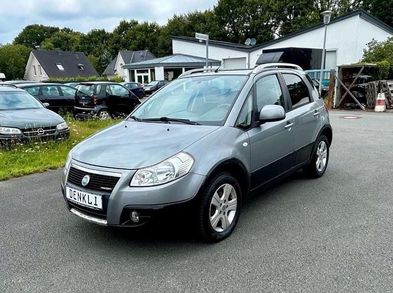 Grau Gebraucht 2006 Fiat Sedici SUV | 2.450 € (Guter Preis) - Bild 1/4