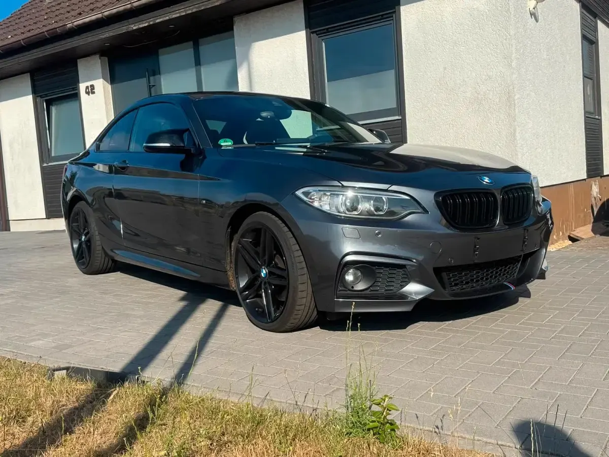 Gebraucht BMW 225 M Sport 224 PS (164 kW) 2016 Grau Coupé