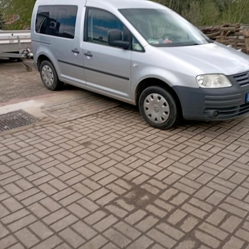 Gebraucht VW Caddy 103 PS (75 kW) 2007 Silber Van / Kleinbus