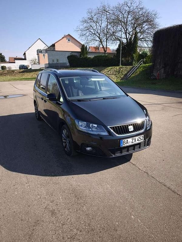Gebraucht Seat Alhambra I-Tech 140 PS (102 kW) 2015 Schwarz Van / Kleinbus