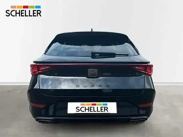 Gebraucht Cupra Leon VZ 245 PS (180 kW) 2023 Silber Limousine