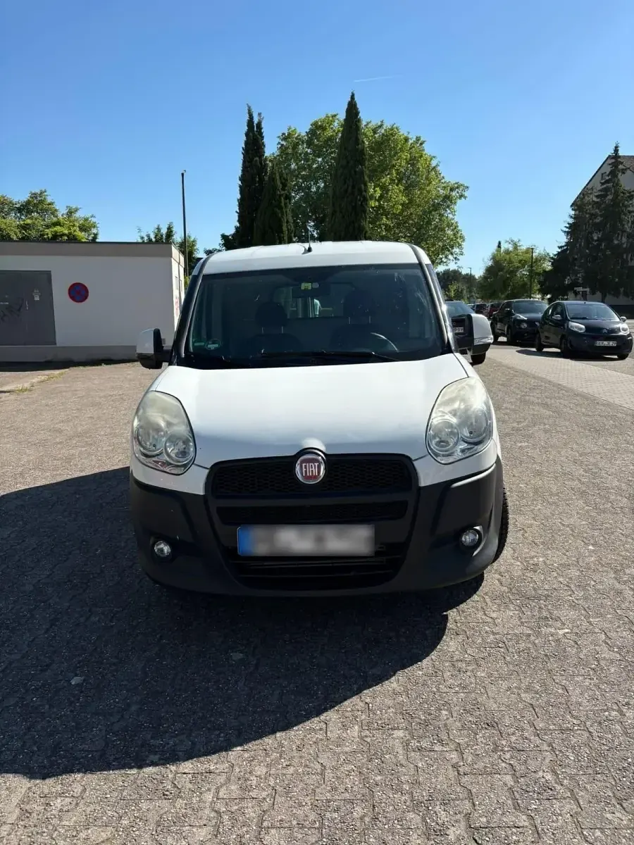 Gebraucht Fiat Doblò 120 PS (88 kW) 2014 Weiß Van / Kleinbus