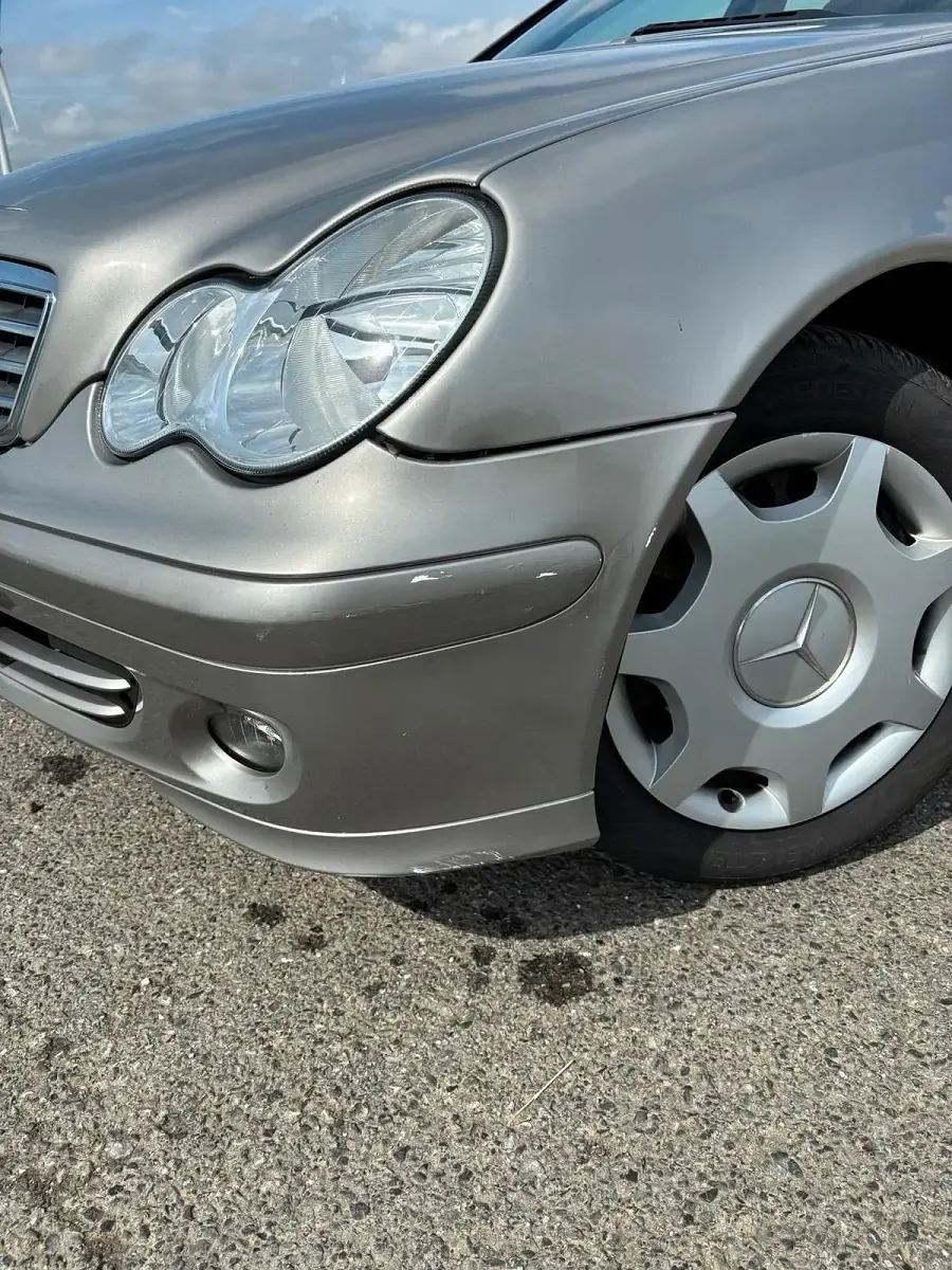 Gebraucht Mercedes C200 122 PS (89 kW) 2005 Silber Limousine