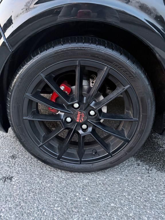 Gebraucht Ligier JS50 15 PS (11 kW) 2024 Schwarz Kleinwagen