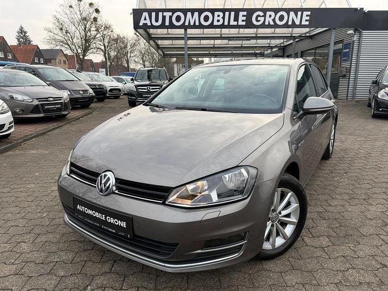 Gebraucht VW Golf VII LOUNGE 150 PS (110 kW) 2015 Grau Limousine