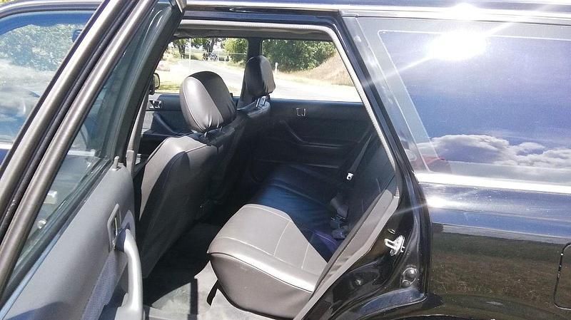 Gebraucht Toyota Camry 160 PS (117 kW) 1992 Schwarz Kombi